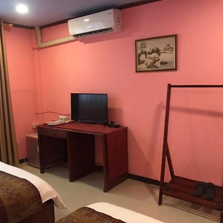 梦之南win酒店 Win Hotel Cafe & Spa ビエンチャン エクステリア 写真