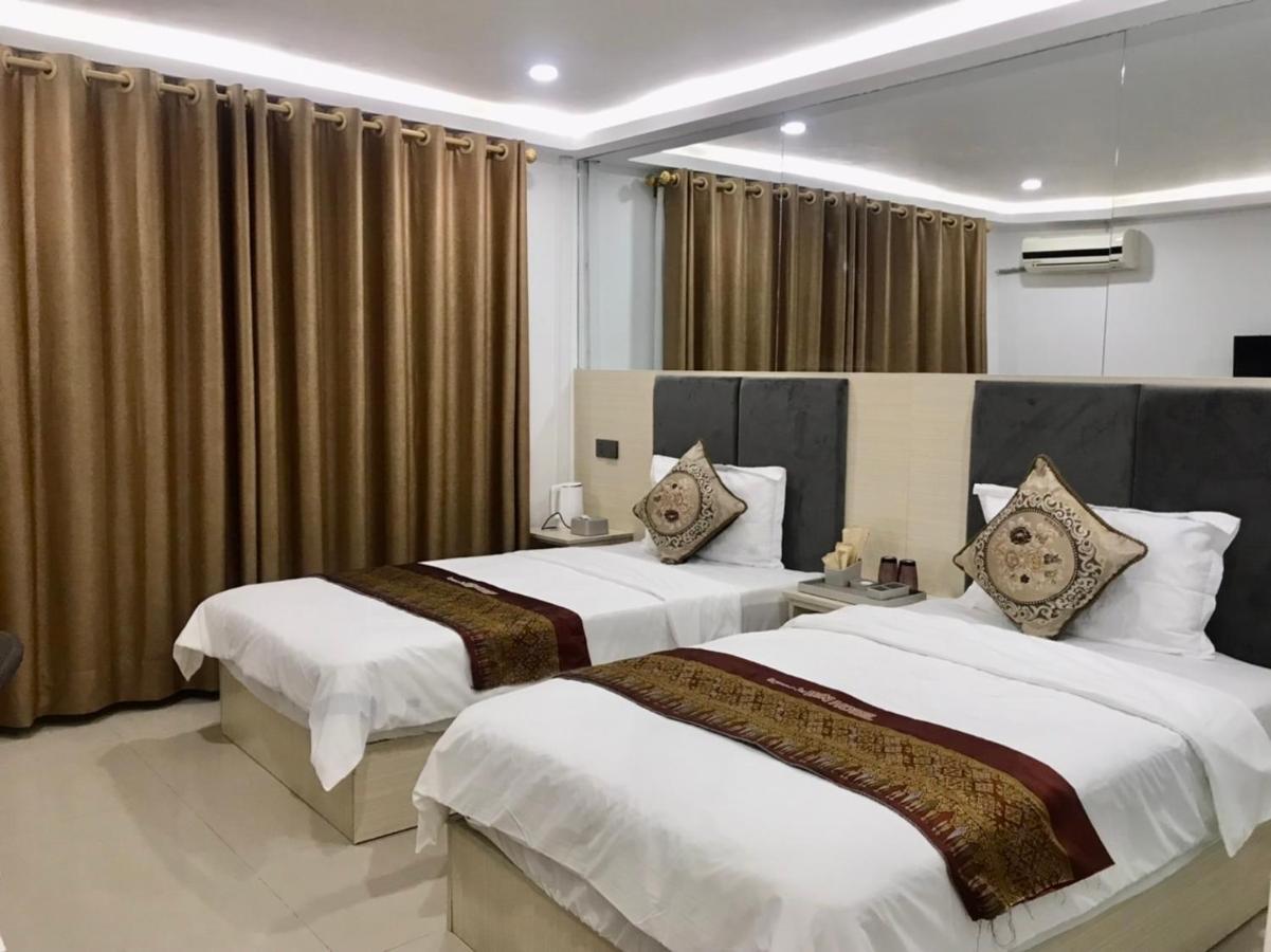 梦之南win酒店 Win Hotel Cafe & Spa ビエンチャン エクステリア 写真