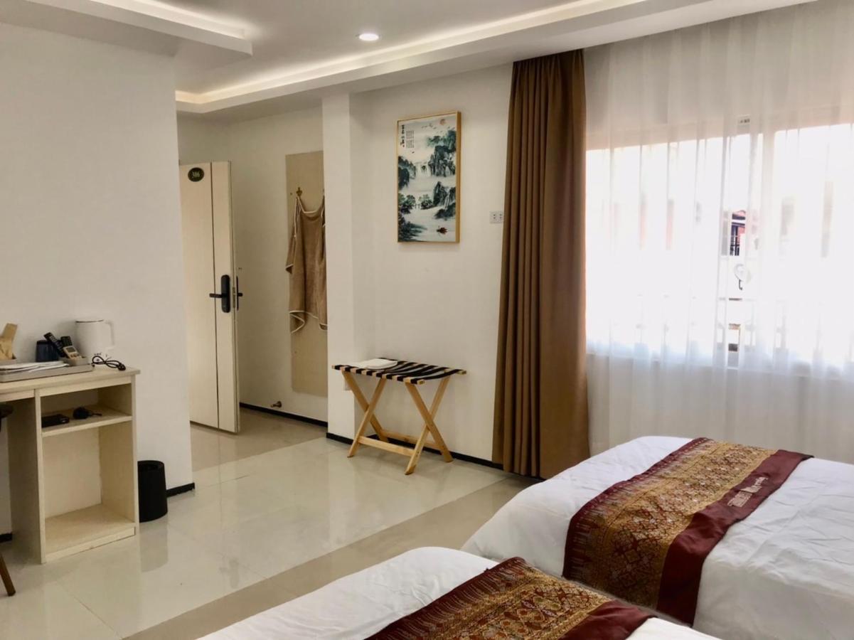 梦之南win酒店 Win Hotel Cafe & Spa ビエンチャン エクステリア 写真