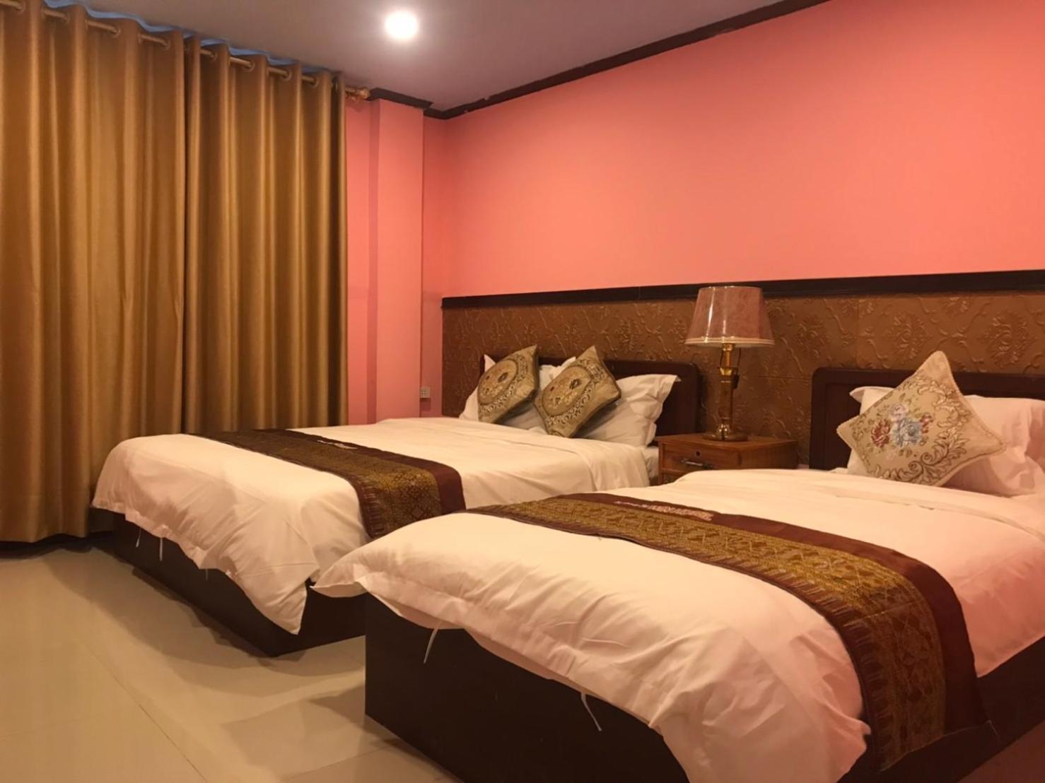 梦之南win酒店 Win Hotel Cafe & Spa ビエンチャン エクステリア 写真
